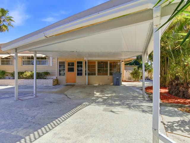 8903 Oak Street, Boynton Beach FL 33436 - Boynton Beach, FL - Photo 6