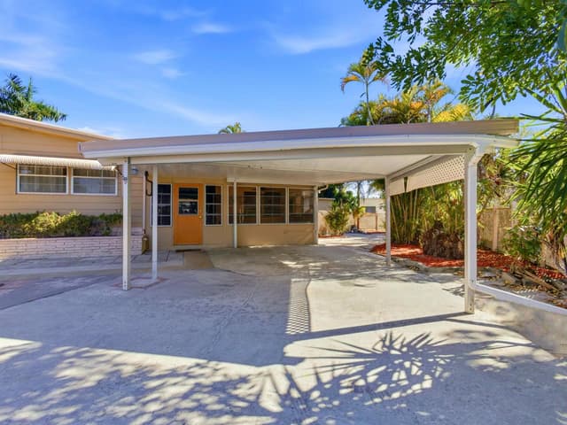 8903 Oak Street, Boynton Beach FL 33436 - Boynton Beach, FL - Photo 5