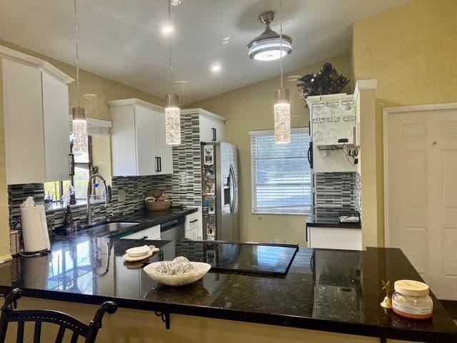 8053 Springtree Road # 8053, Boca Raton FL 33496 - Boca Raton, FL - Photo 2