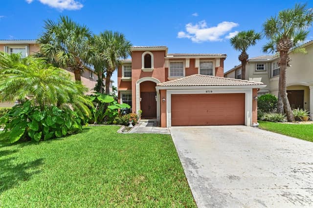 9709 Wyeth Court, Wellington FL 33414 - Wellington, FL - Photo 2