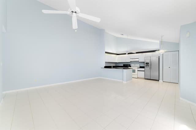 1139 Summit Trail Circle # A, West Palm Beach FL 33415 - West Palm Beach, FL - Photo 7