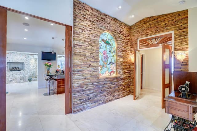 1191 Emerald Drive, Singer Island FL 33404 - Singer Island, FL - Photo 3