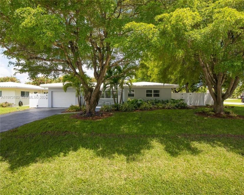 1791 NE 46th St, Oakland Park FL 33334