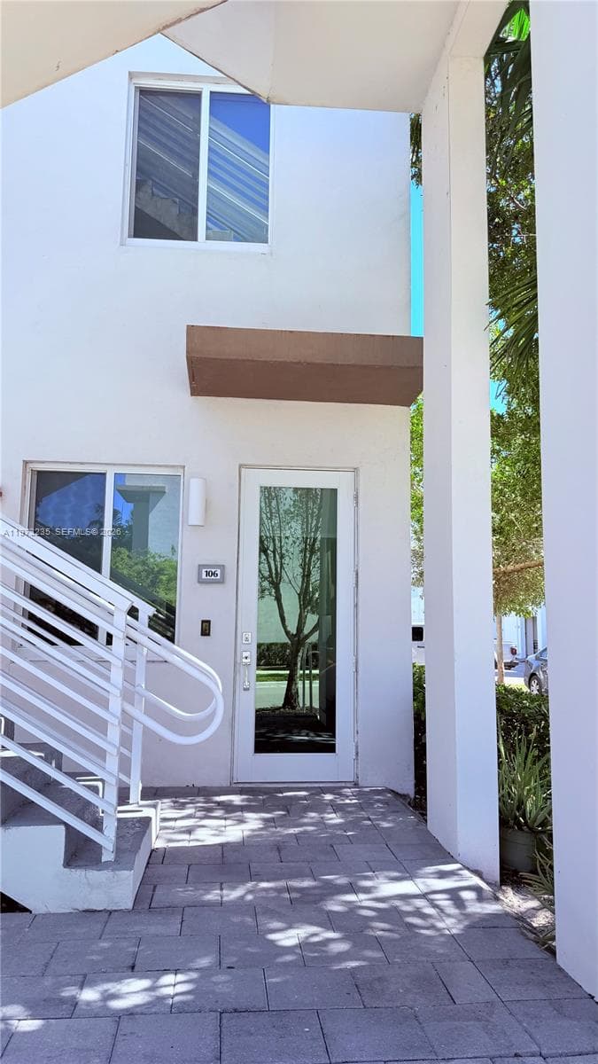 6401 NW 103rd Pl # 106, Doral FL 33178