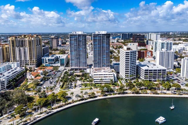 529 S Flagler Drive # 8g, West Palm Beach FL 33401 - West Palm Beach, FL - Photo 4