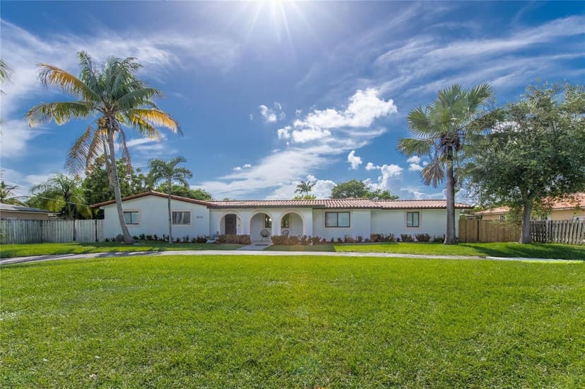 16670 SW 90th Avenue, Palmetto Bay FL 33157
