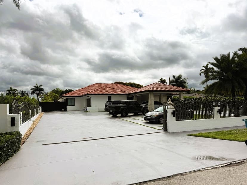 3265 SW 129th Ave, Miami FL 33175