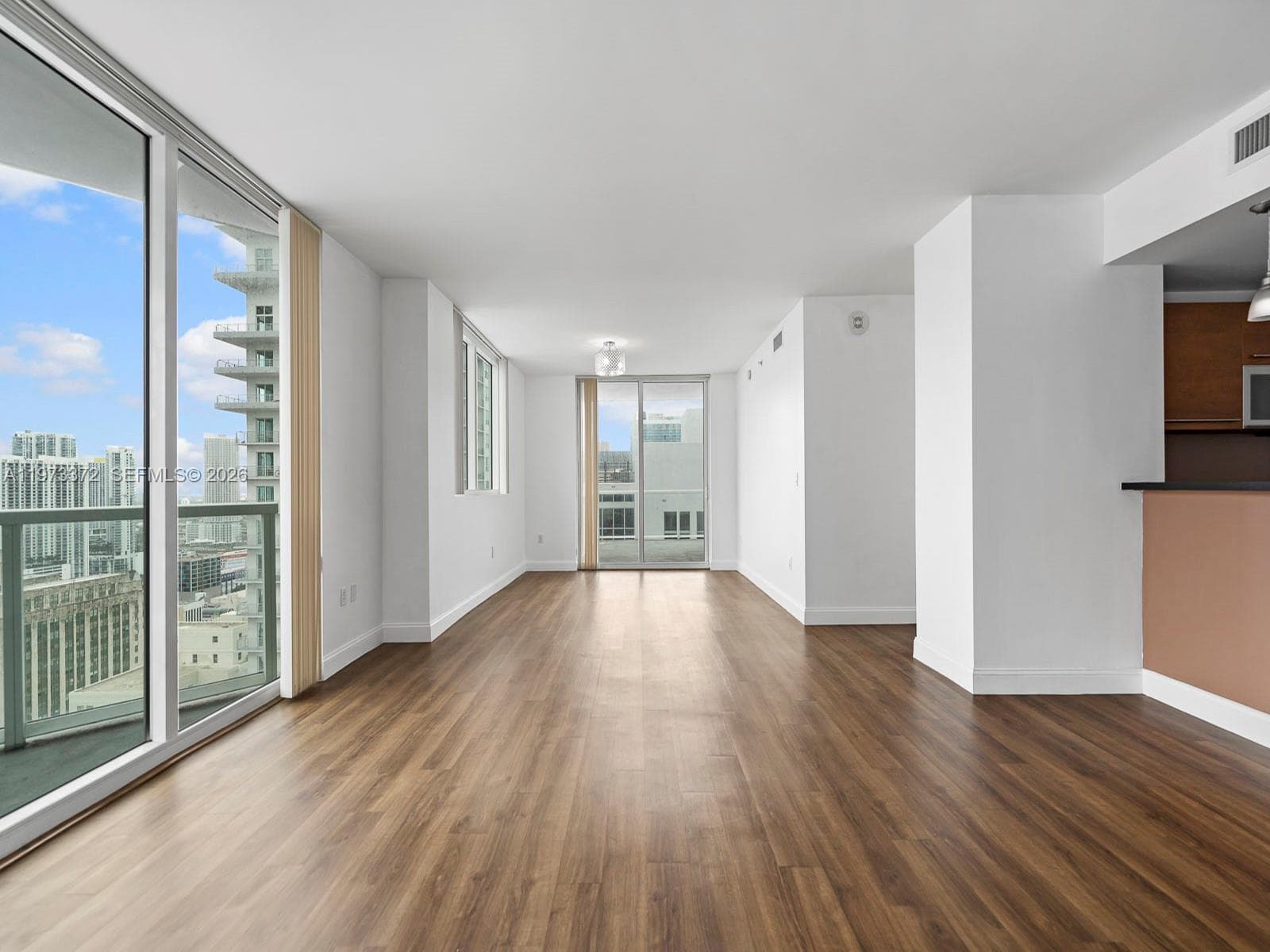 253 NE 2nd St # 3108, Miami FL 33132 - Miami, FL - Photo 1