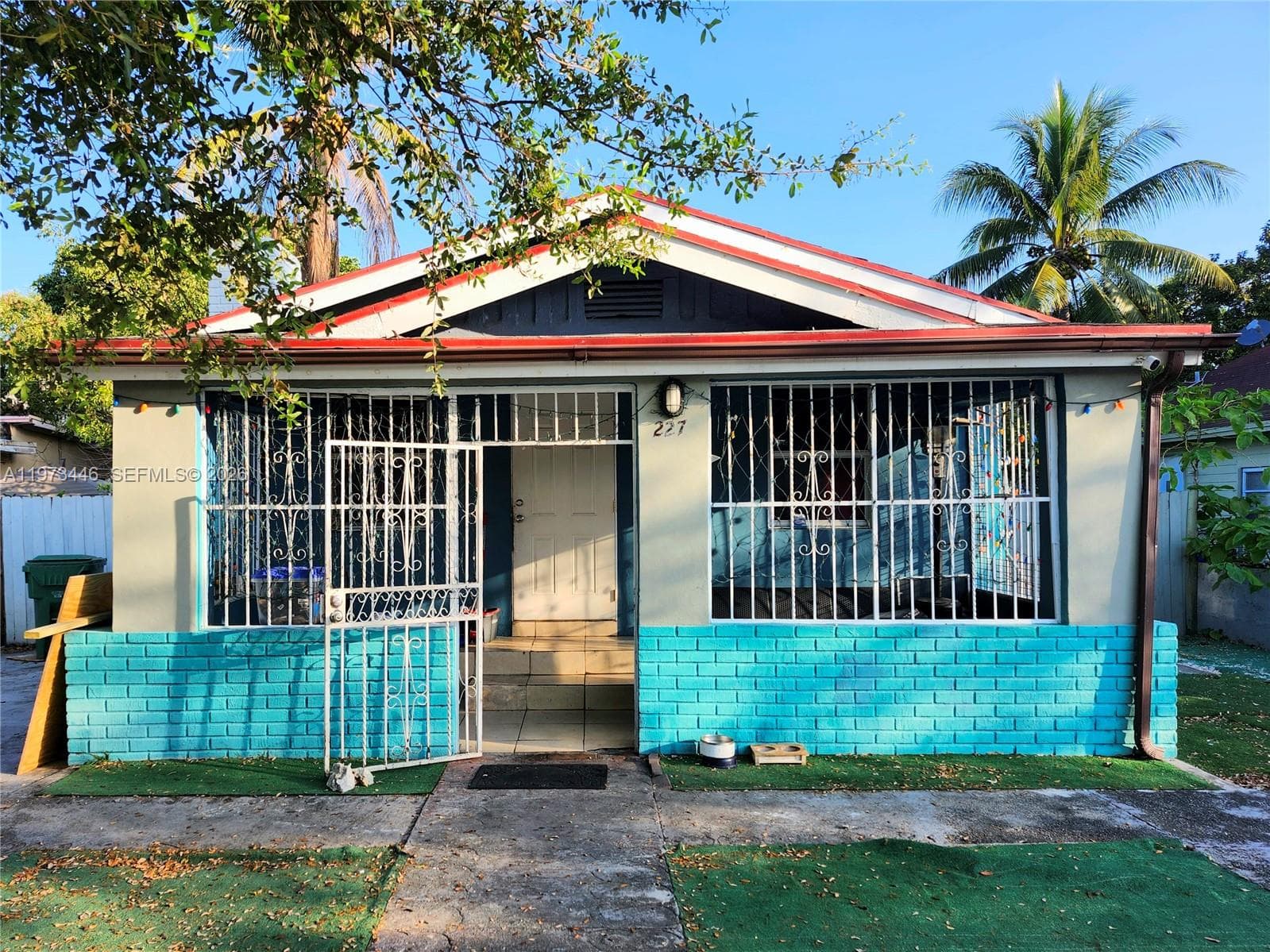 227 NW 33rd St, Miami FL 33127