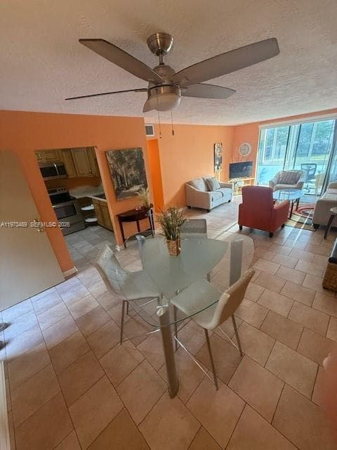 2801 Somerset Dr # 105, Lauderdale Lakes FL 33311 - Lauderdale Lakes, FL - Photo 2