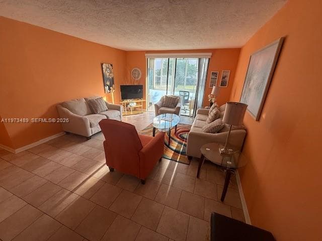 2801 Somerset Dr # 105, Lauderdale Lakes FL 33311 - Lauderdale Lakes, FL - Photo 7