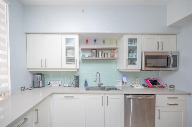 2841 NE 185th Street # 514, Miami FL 33180 - Miami, FL - Photo 2