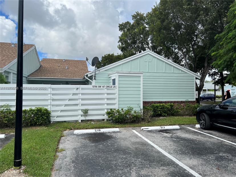 13795 SW 147th Cir Ln # 12, Miami FL 33186