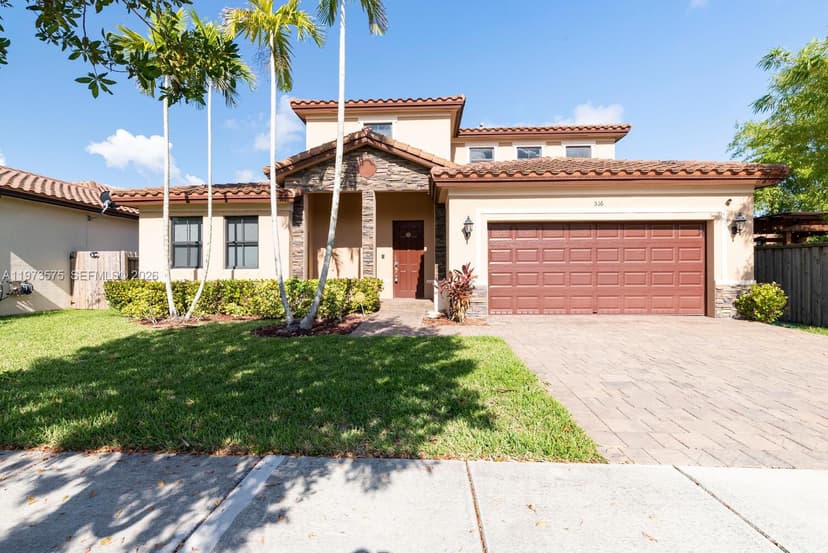 516 SE 35th Ter, Homestead FL 33033