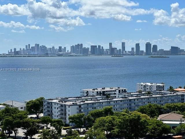 7601 E Treasure Dr # 1905, North Bay Village FL 33141 - North Bay Village, FL - Photo 2