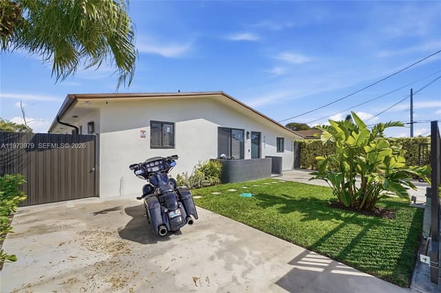 9007 SW 38th St, Miami FL 33165 - Miami, FL - Photo 7