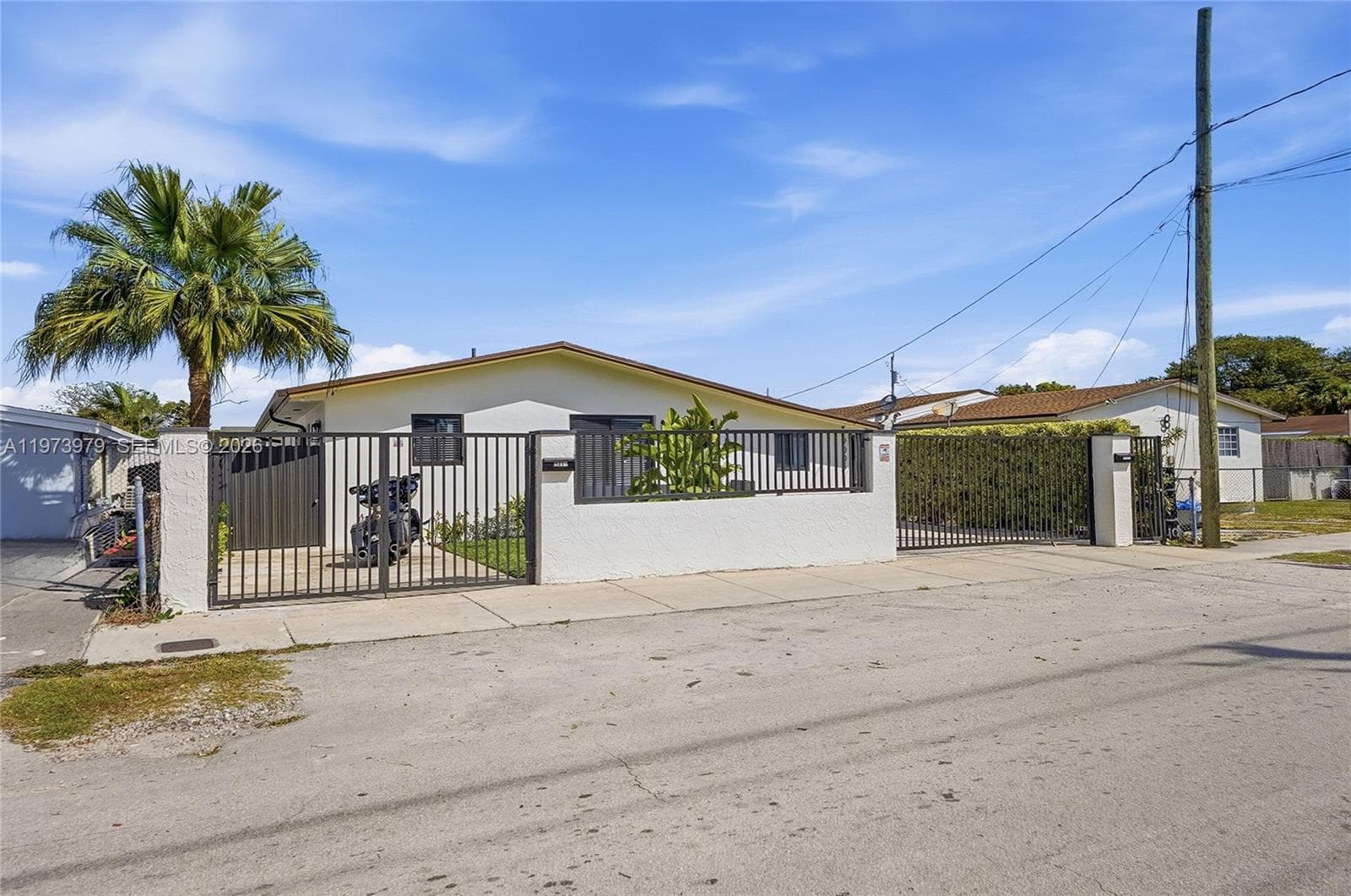 9007 SW 38th St, Miami FL 33165 - Miami, FL - Photo 1