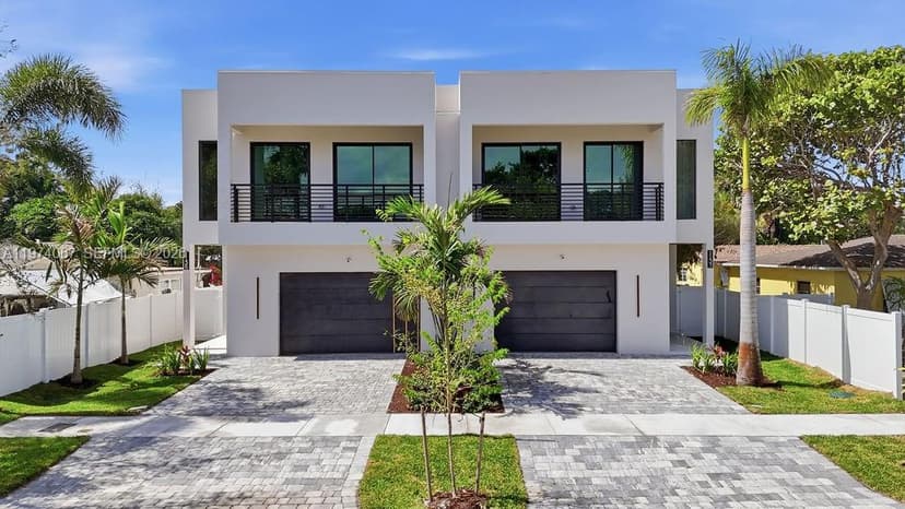 1135 NE 11th Ave, Fort Lauderdale FL 33304