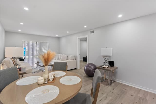 1335 NW 94th Way # 1335, Coral Springs FL 33071 - Coral Springs, FL - Photo 3