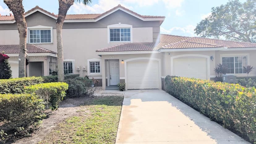 6716 Old Farm Trail, Boynton Beach FL 33437