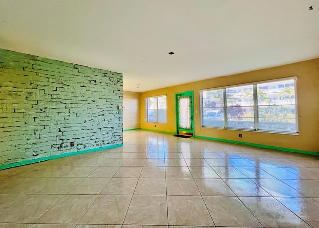 110 Wellington B, West Palm Beach FL 33417 - West Palm Beach, FL - Photo 4