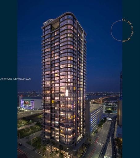 121 NE 5th # 501B, Miami FL 33132