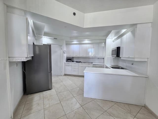 2000 Island Blvd # 606, Aventura FL 33160 - Aventura, FL - Photo 6
