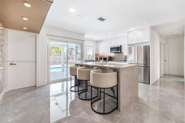 1830 NW 32nd St, Oakland Park FL 33309 - Oakland Park, FL - Photo 4