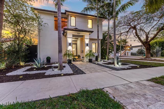 549 NE 10th Avenue, Fort Lauderdale FL 33301 - Fort Lauderdale, FL - Photo 6
