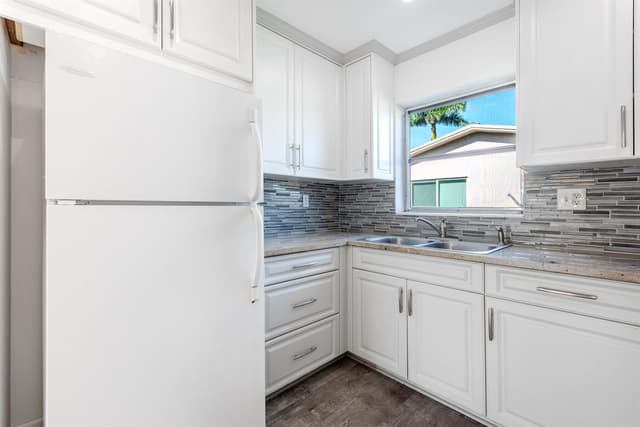 2739 Dudley Drive W # D, West Palm Beach FL 33415 - West Palm Beach, FL - Photo 2