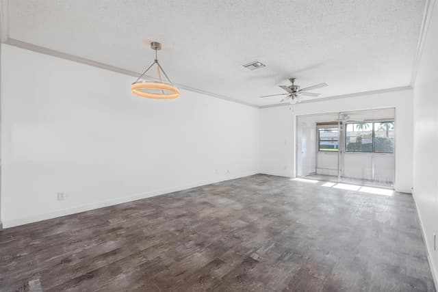 2739 Dudley Drive W # D, West Palm Beach FL 33415 - West Palm Beach, FL - Photo 6