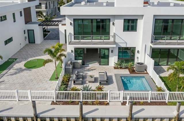 4638 SW 32ND AVE # D2, Dania Beach FL 33312 - Dania Beach, FL - Photo 3