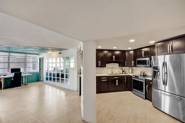 2750 NE 183rd St # 406, Aventura FL 33160 - Aventura, FL - Photo 3