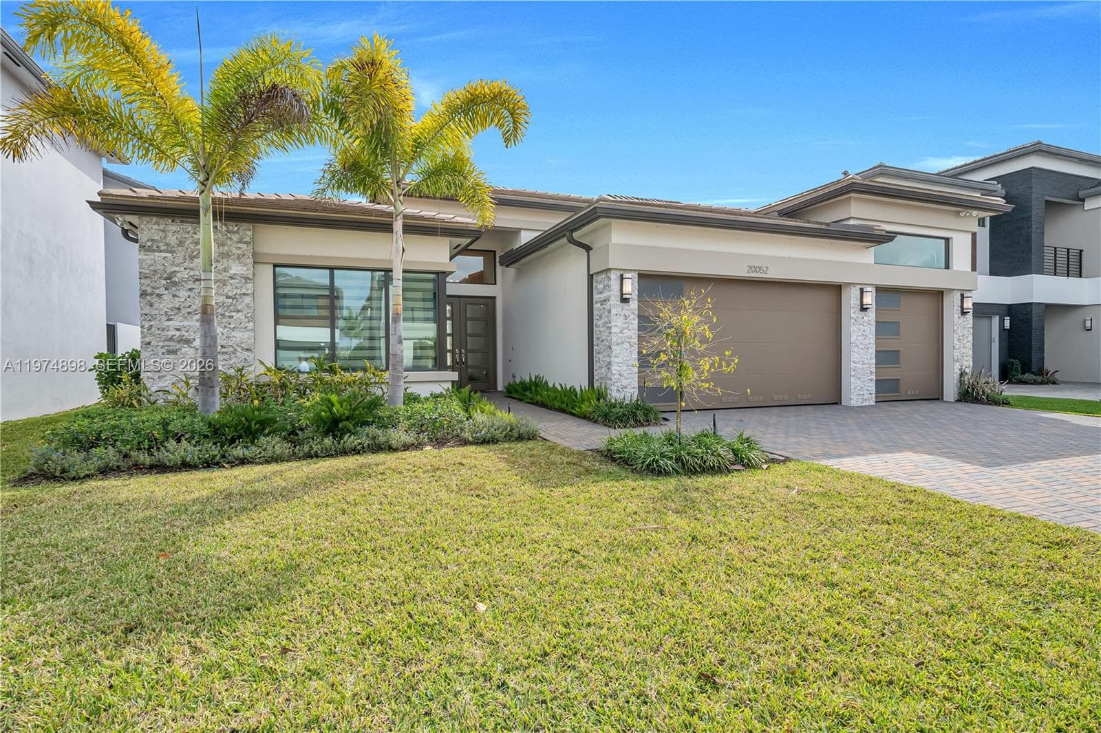 20052 Pacific Dunes Dr, Boca Raton FL 33434
