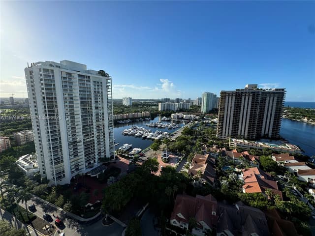 19355 Turnberry Way # 23C, Aventura FL 33180 - Aventura, FL - Photo 4