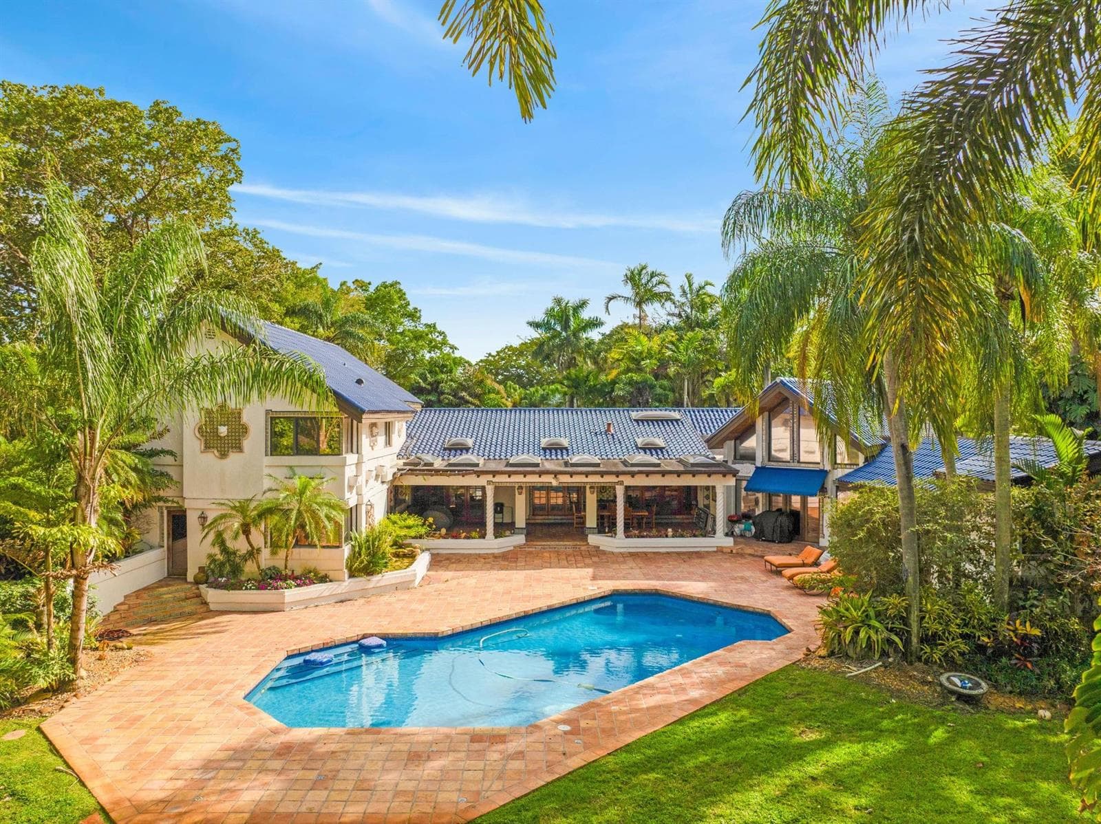 5720 SW 33rd Terrace, Hollywood FL 33312