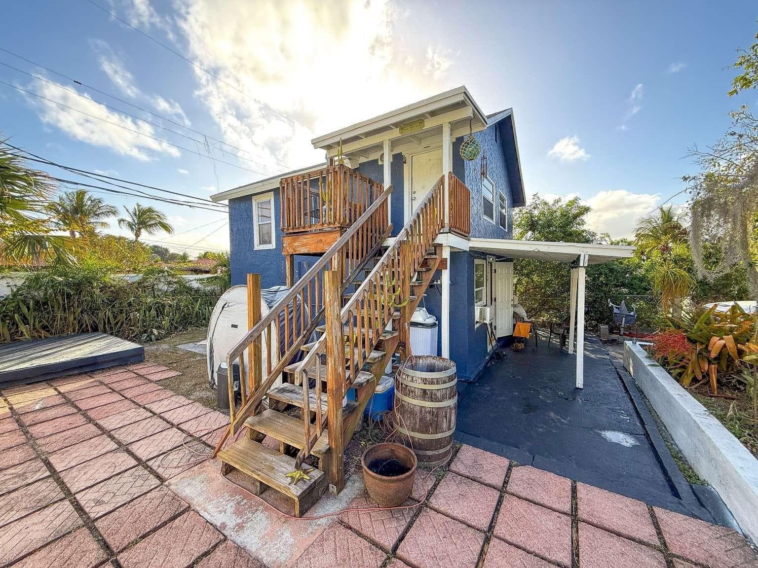 920 Selkirk Street, West Palm Beach FL 33405 - West Palm Beach, FL - Photo 1