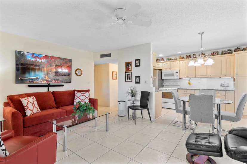 5180 E Sabal Palm Boulevard # 234, Tamarac FL 33319
