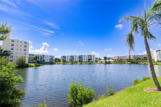 101 SE 3rd Ave # 401, Dania Beach FL 33004 - Dania Beach, FL - Photo 2