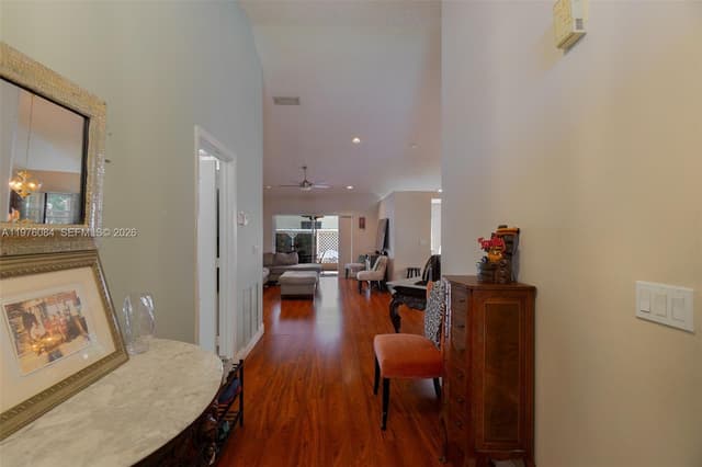 6618 Skipper Ter, Margate FL 33063 - Margate, FL - Photo 3