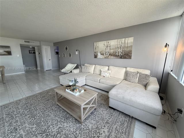 18011 Biscayne Blvd # 805, Aventura FL 33160 - Aventura, FL - Photo 3