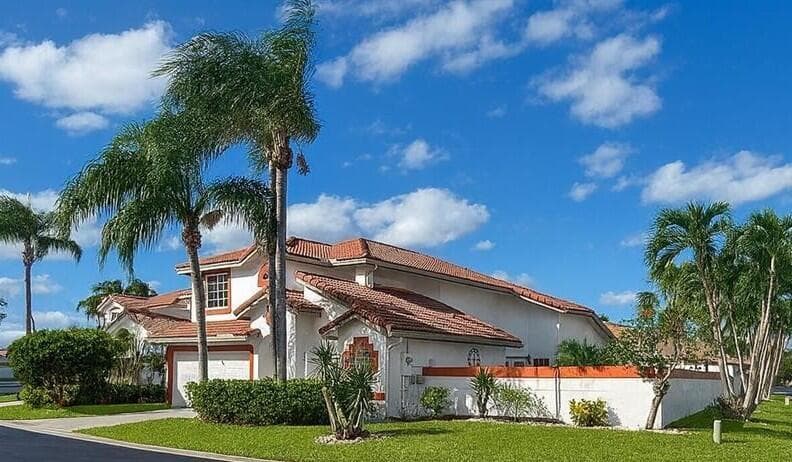 6953 Columbia Court, Margate FL 33063