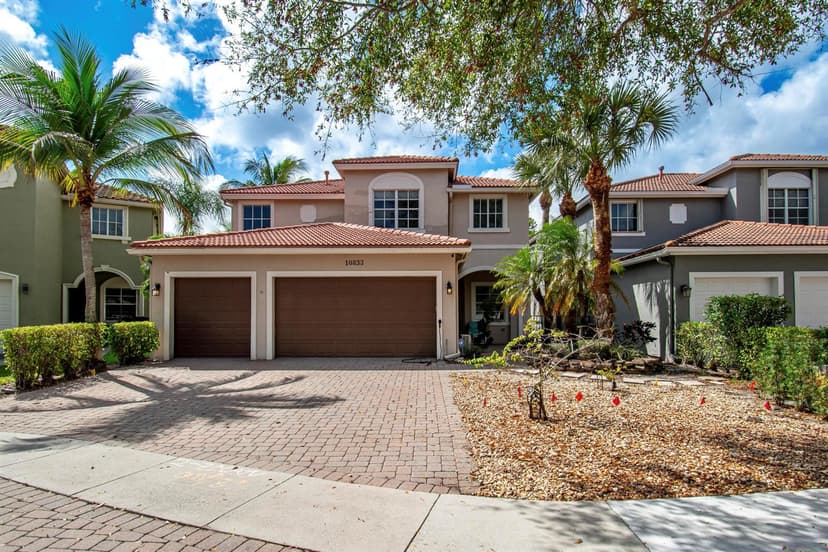 10833 Lake Wynds Court, Boynton Beach FL 33437