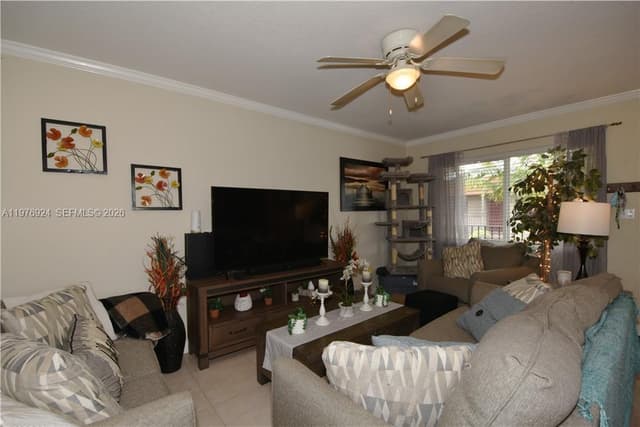 3050 NE 5th Ter # 8, Wilton Manors FL 33334 - Wilton Manors, FL - Photo 3