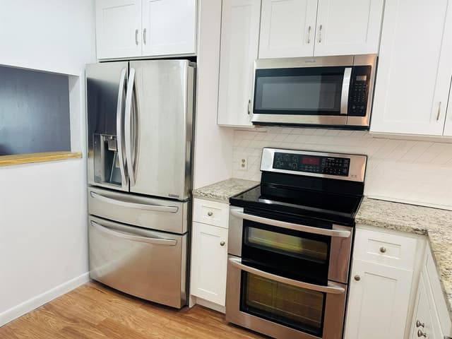 9900 Sunrise Lakes Boulevard # 201, Sunrise FL 33322 - Sunrise, FL - Photo 6
