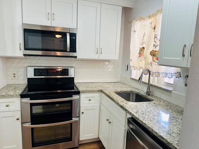 9900 Sunrise Lakes Boulevard # 201, Sunrise FL 33322 - Sunrise, FL - Photo 4