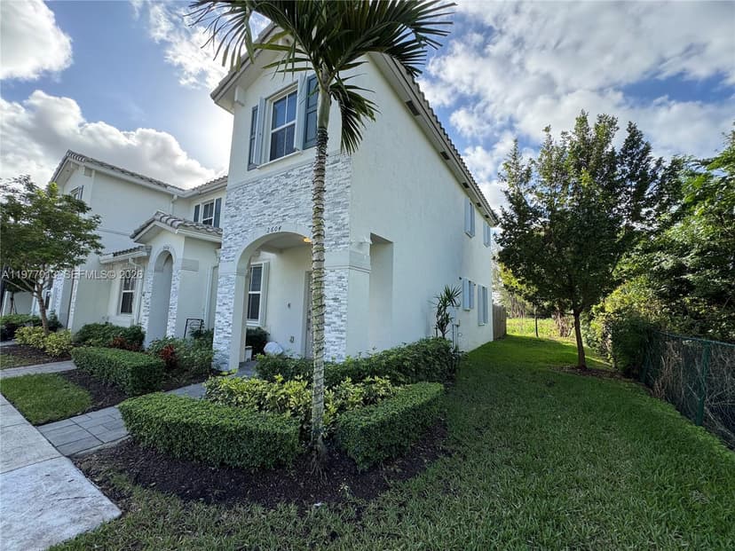 2604 SE 19th St, Homestead FL 33035