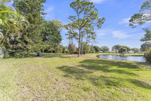 355 Oakview Drive, Delray Beach FL 33445 - Delray Beach, FL - Photo 6