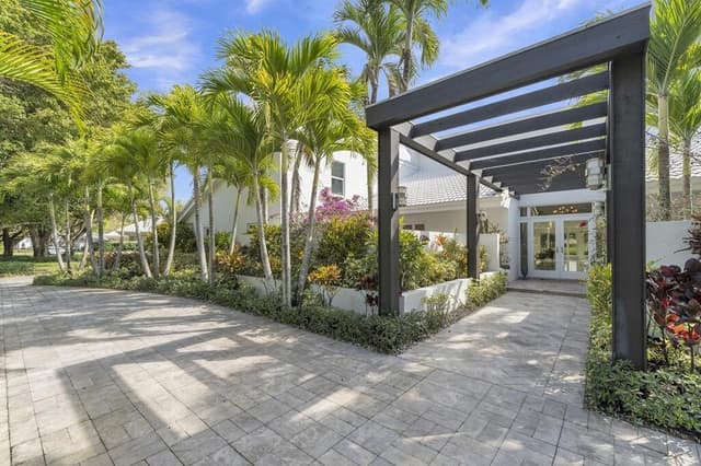 355 Oakview Drive, Delray Beach FL 33445 - Delray Beach, FL - Photo 7
