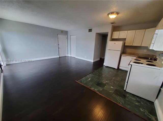 3006 Coral Ridge Dr # 210B, Coral Springs FL 33065 - Coral Springs, FL - Photo 6